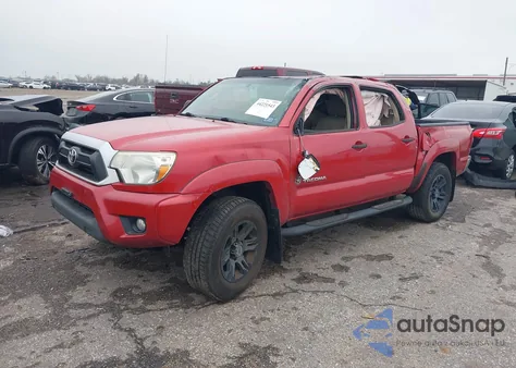 2015 Toyota Tacoma Prerunner V6 z USA, uszkodzony, nr VIN 5TFJU4GN0FX079834